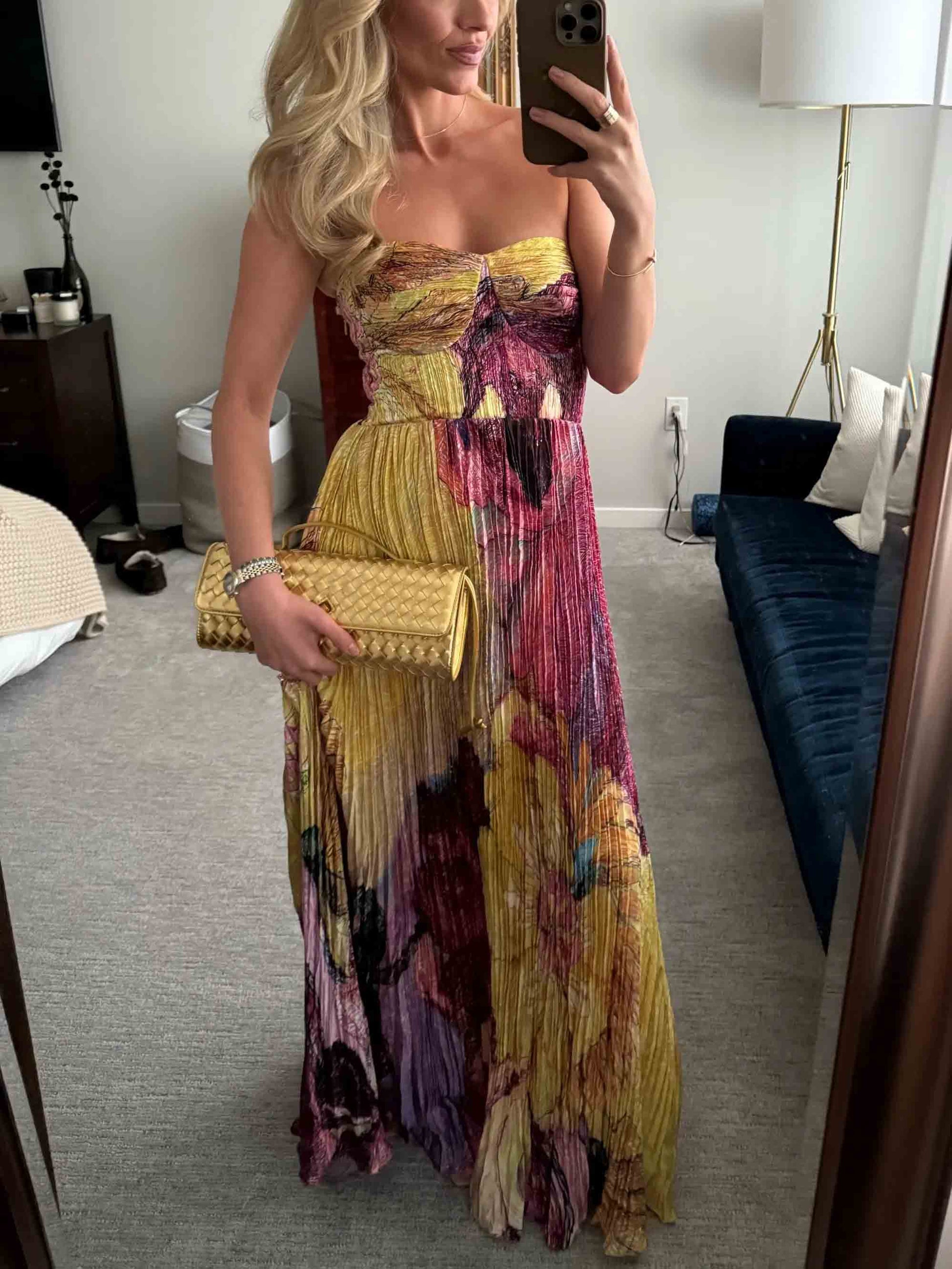 Robe longue plissée à imprimé floral peint à la main style art vintage