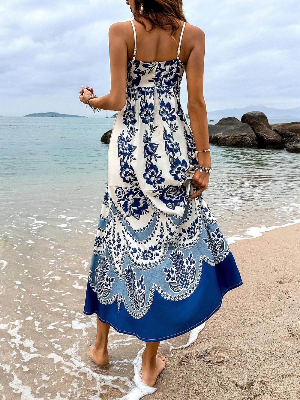 Robe mi-longue ample à imprimé floral ethnique et dos froncé