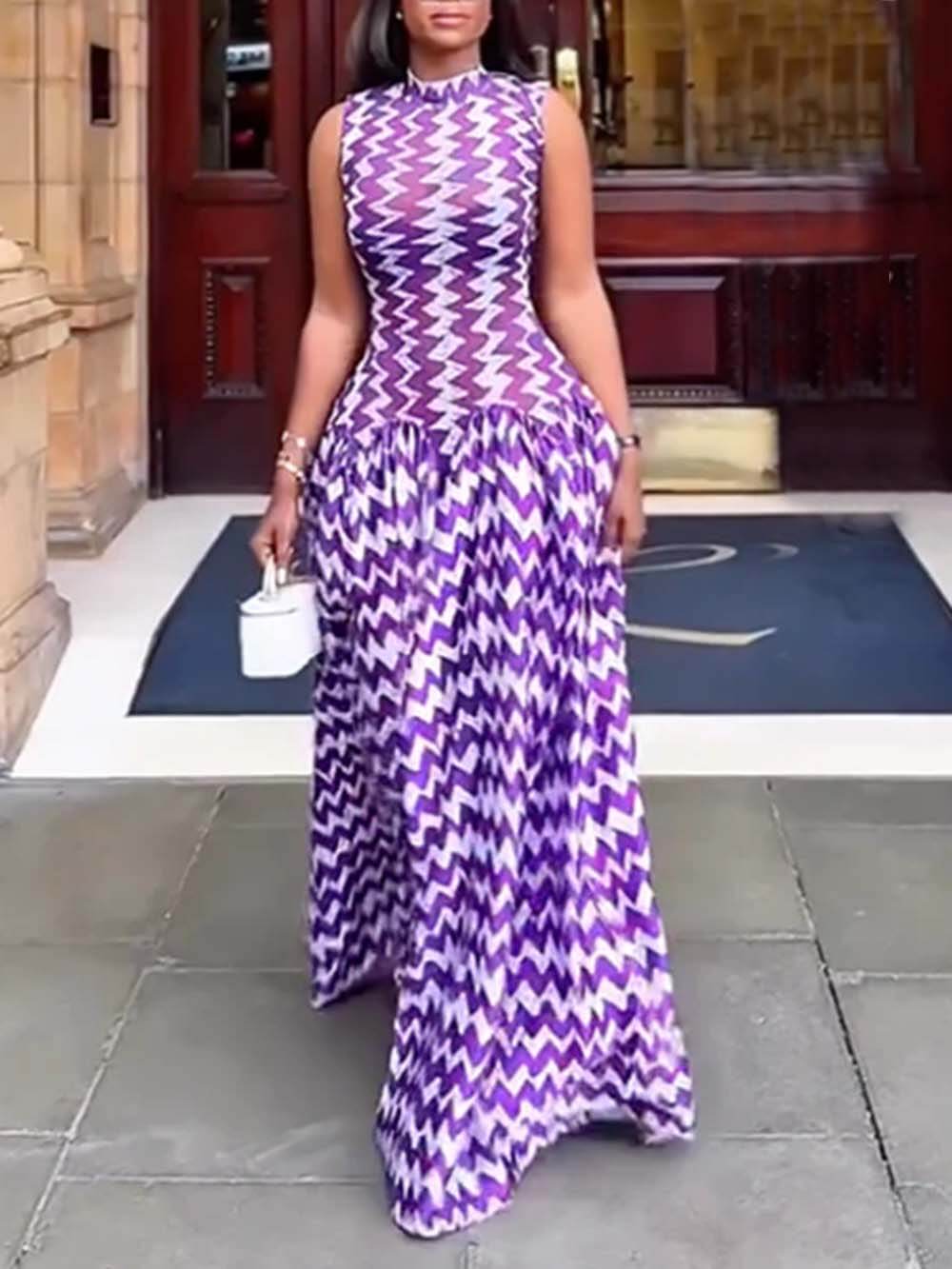 Einzigartiges lilafarbenes Stretch-Maxikleid mit Zickzack-Print