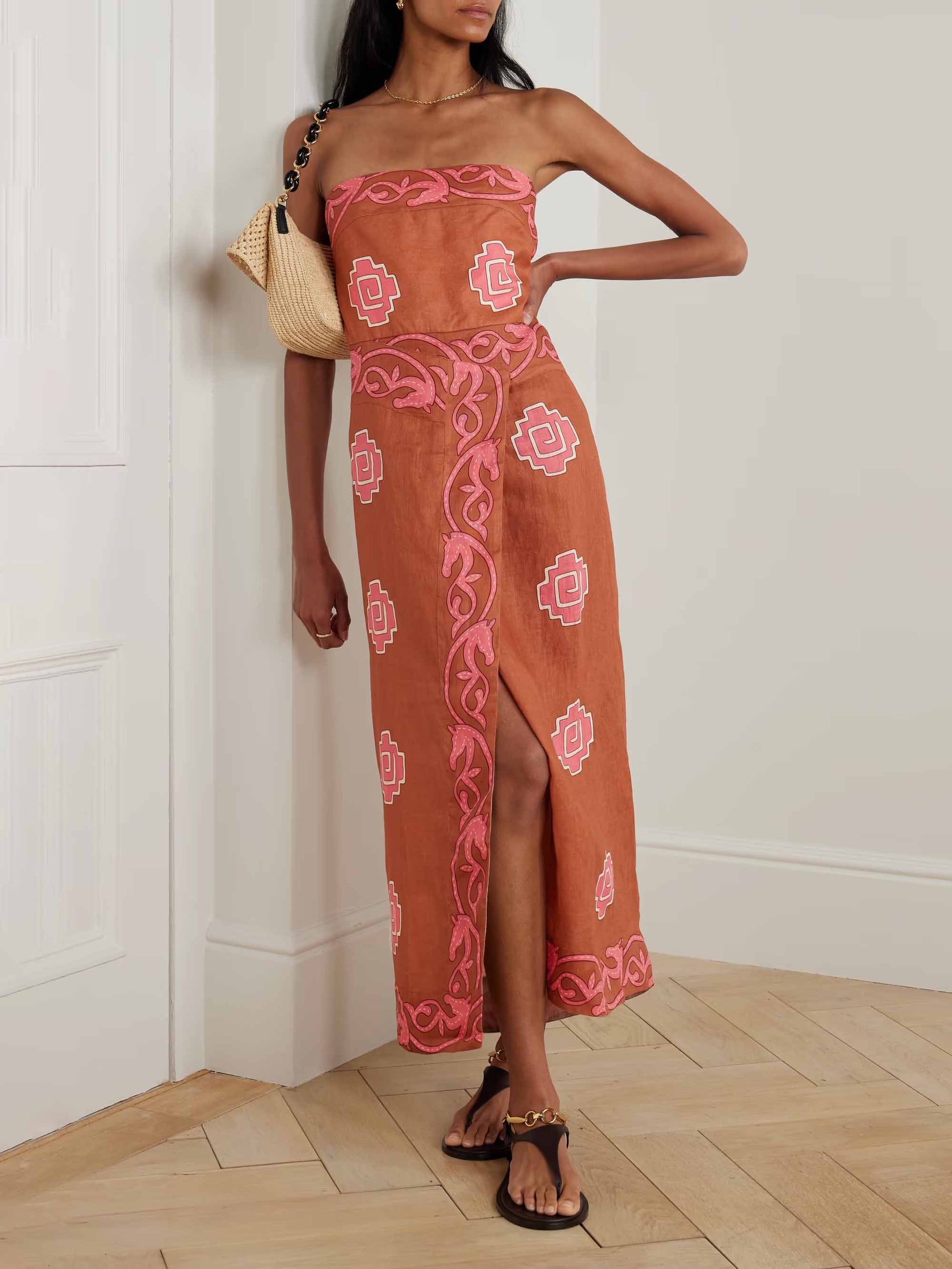 Robe mi-longue fendue imprimée sans bretelles style rétro