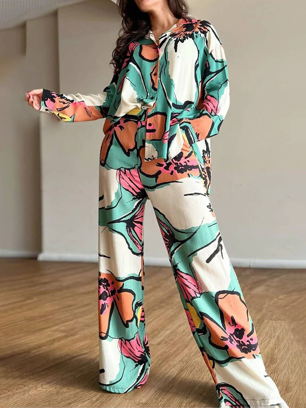 Chemise décontractée à manches longues avec imprimé graffiti unique