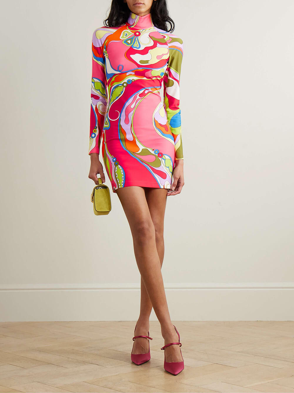 Minikleid aus Stretch-Twill mit Rollkragen und Retro-Print