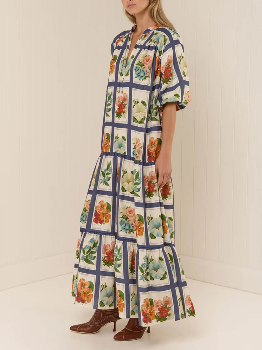 Robe longue à imprimé botanique rétro