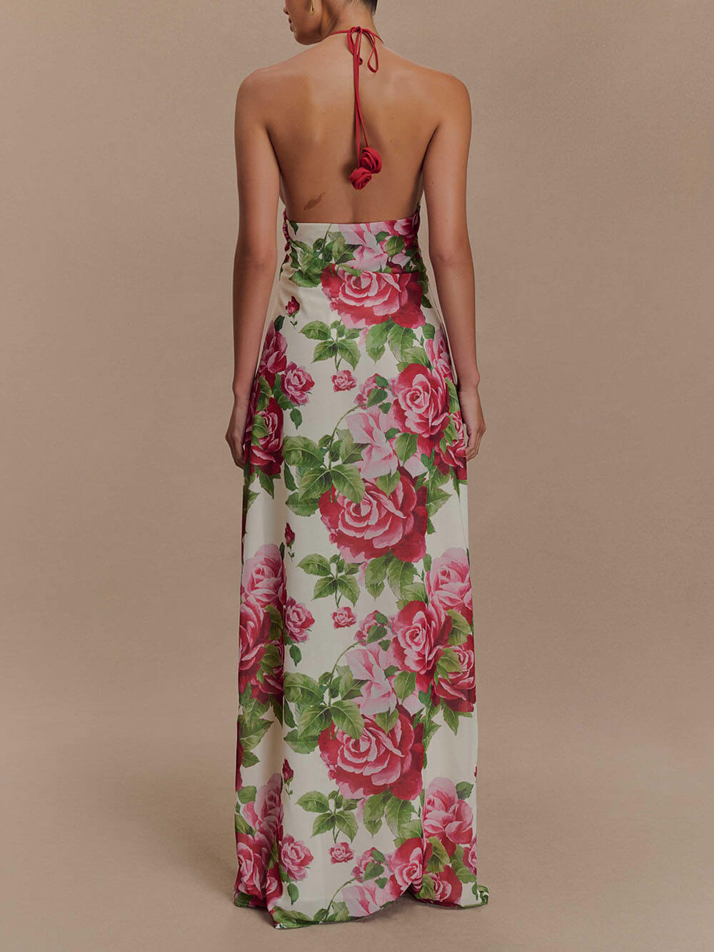 Robe longue à col bénitier et imprimé rose Romance Elegance