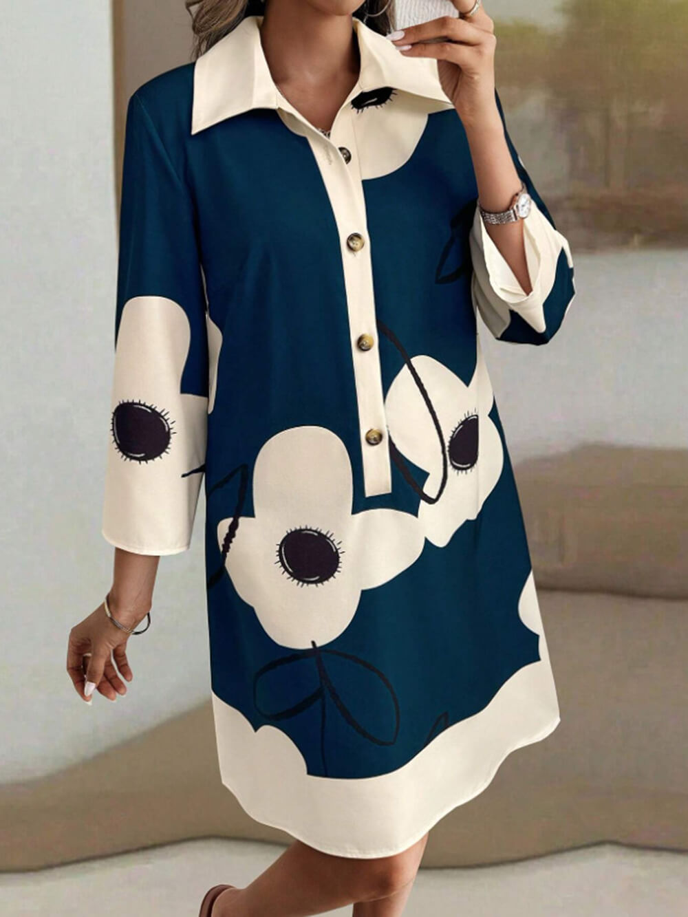 Elegantes, bedrucktes, locker sitzendes Minikleid mit 3/4-Ärmeln