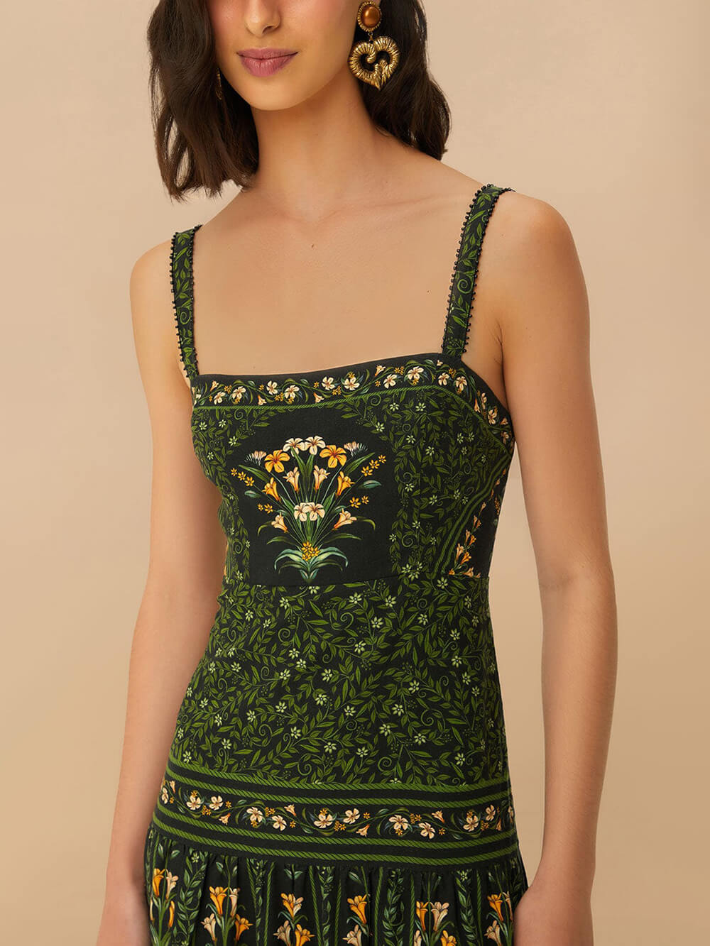 Unique – Maxikleid aus Leinenmischung mit Blumenmuster und plissierter Rückseite und tropischer Blüte
