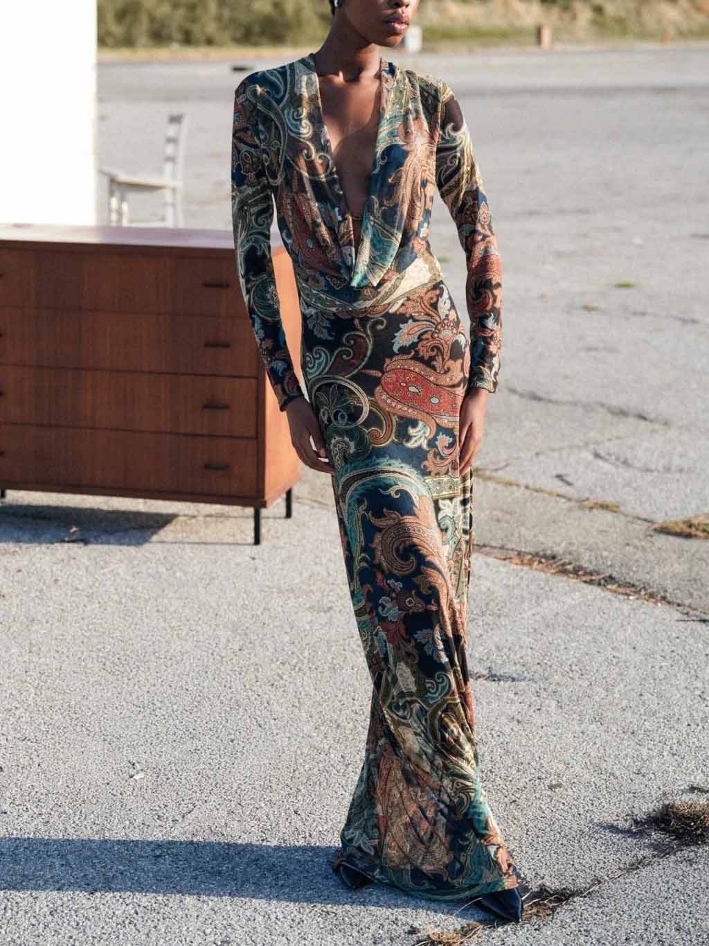 Elegant Long-Sleeve Paisley Print Deep V-Neck Maxi Dress