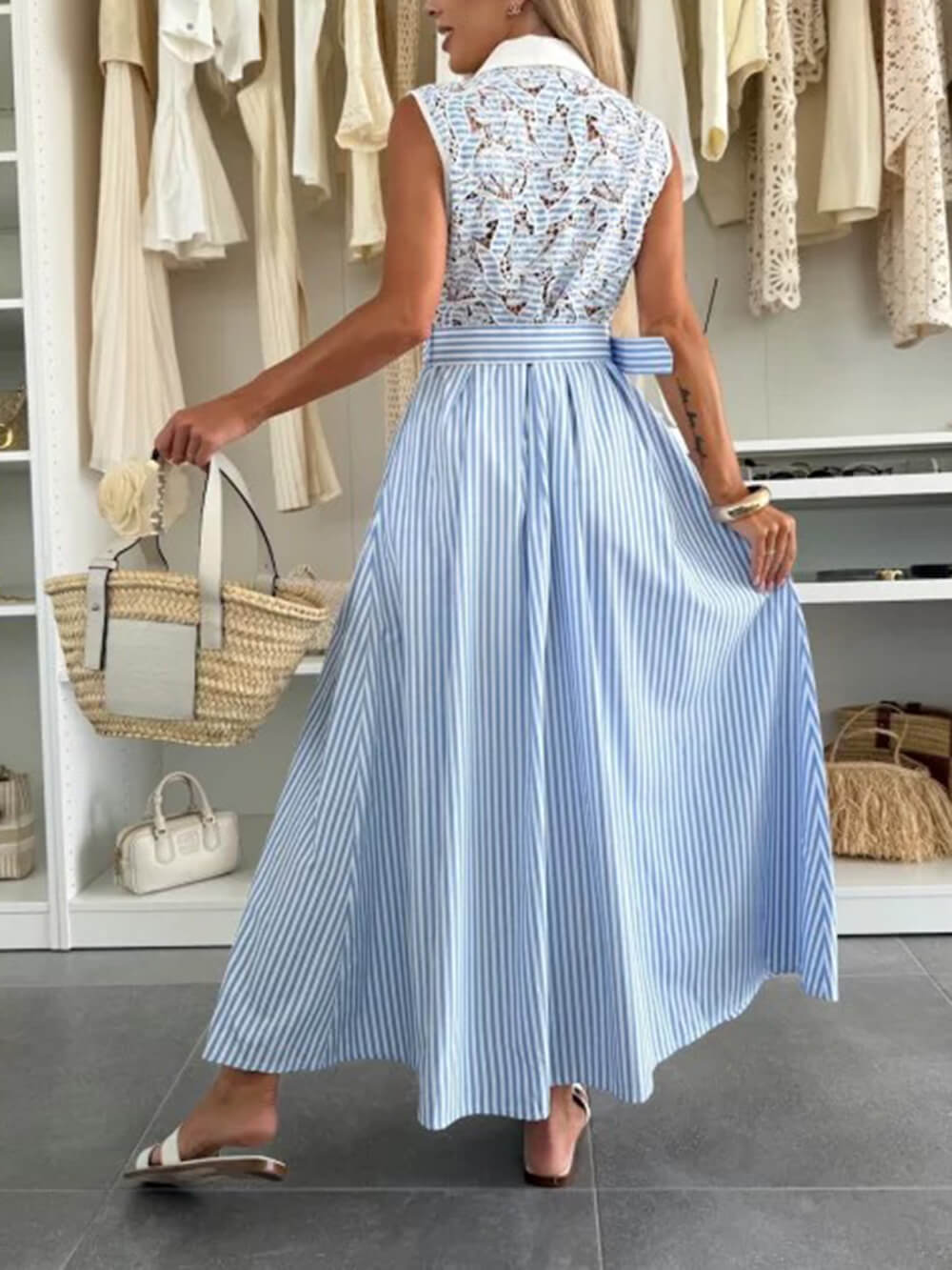 Robe longue boutonnée à imprimé rayé et bordure en dentelle rétro