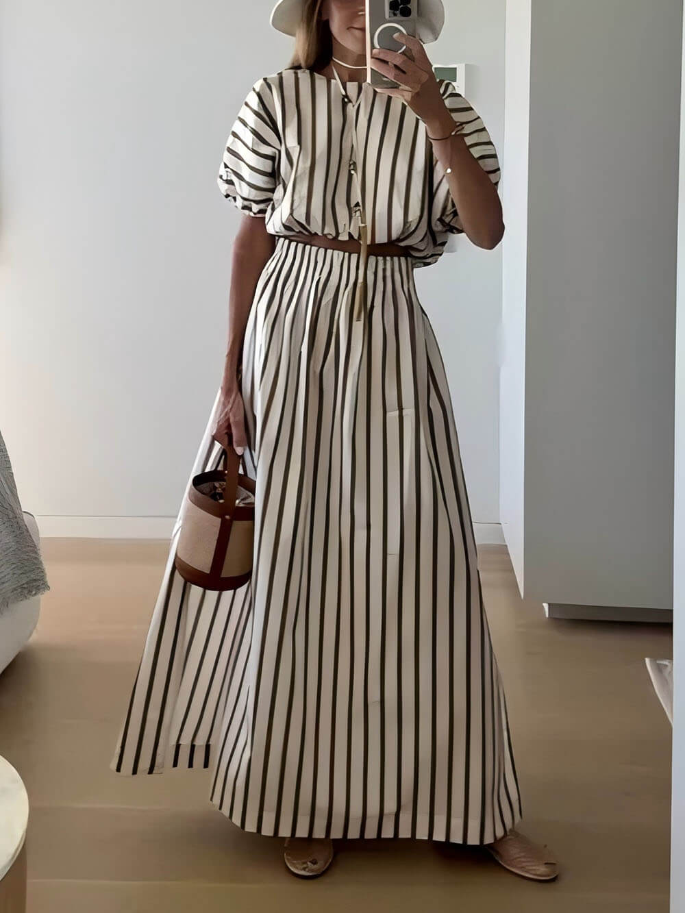 Exquisite Unique Striped Print Elastic Waist Slit Pocket Maxi Skirt