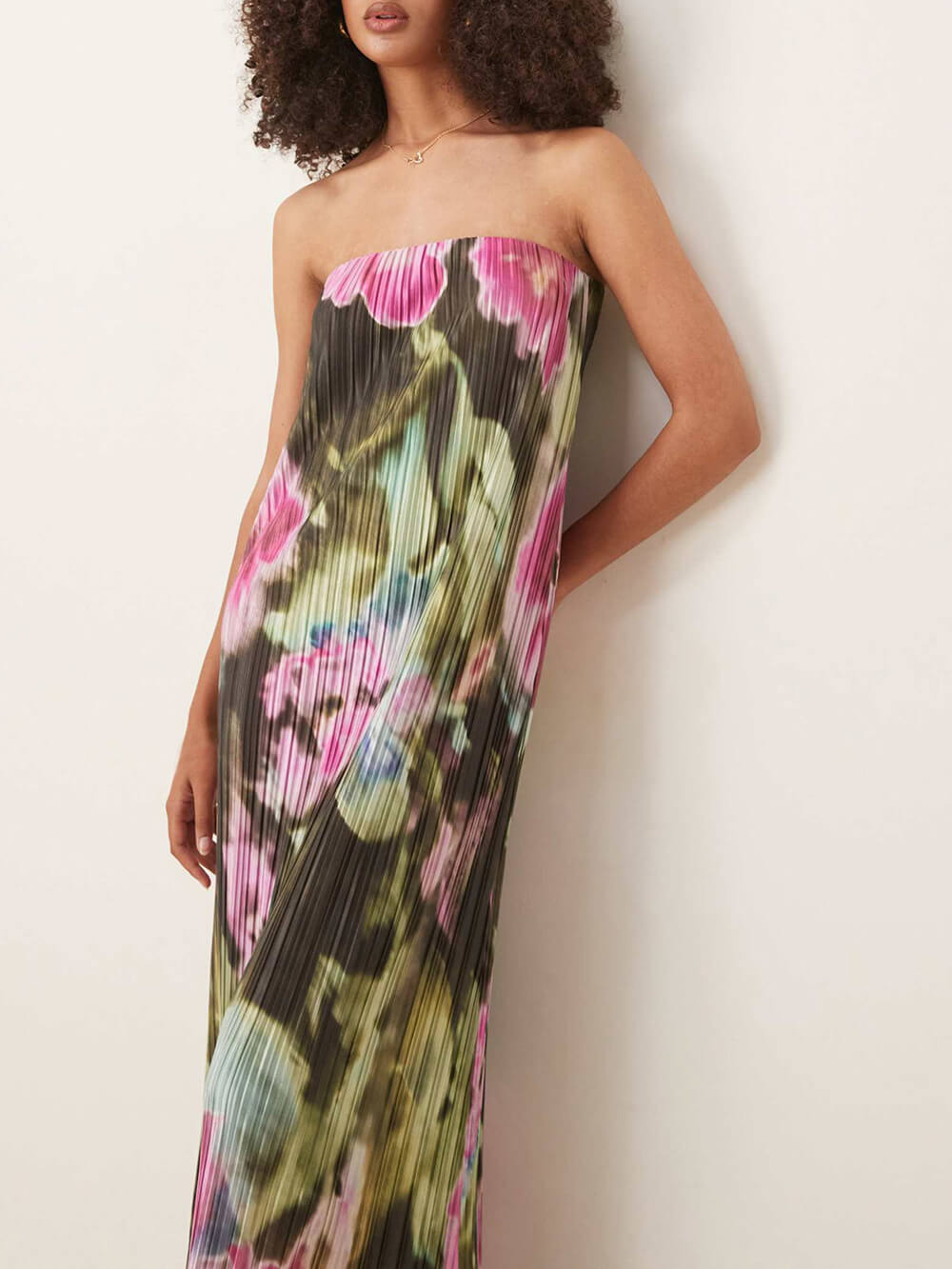 Sexy trägerloses, schulterfreies, plissiertes Maxikleid mit Blumenmuster