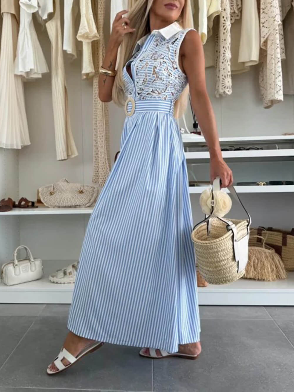 Robe longue boutonnée à imprimé rayé et bordure en dentelle rétro