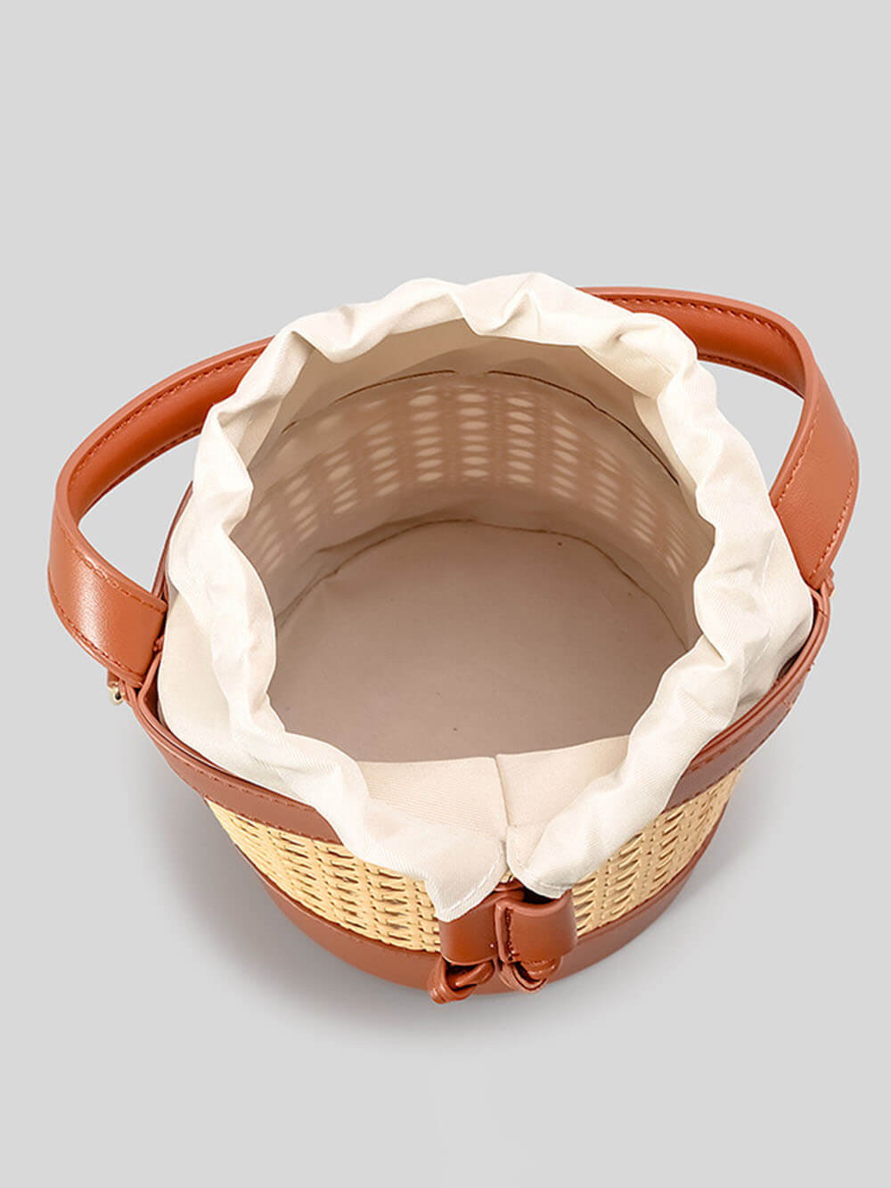 Sac seau à cordon en rotin tissé à la main creux pour les vacances à la plage