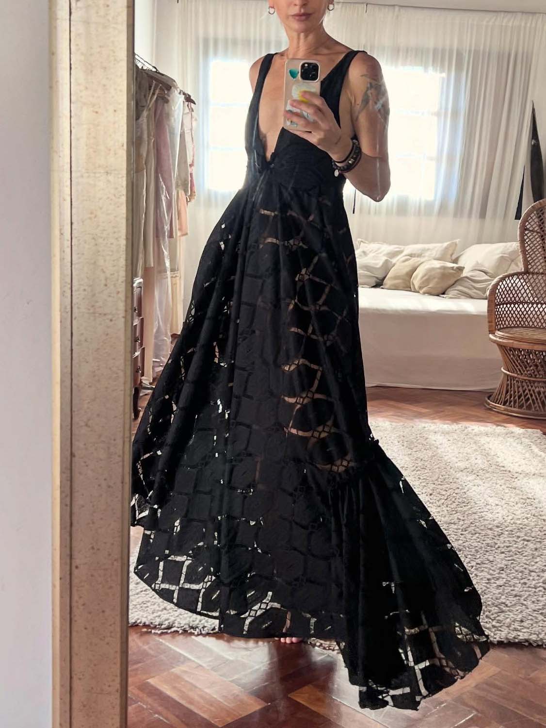 Elegantes Maxikleid in A-Linie mit V-Ausschnitt, hohler Spitzenstickerei