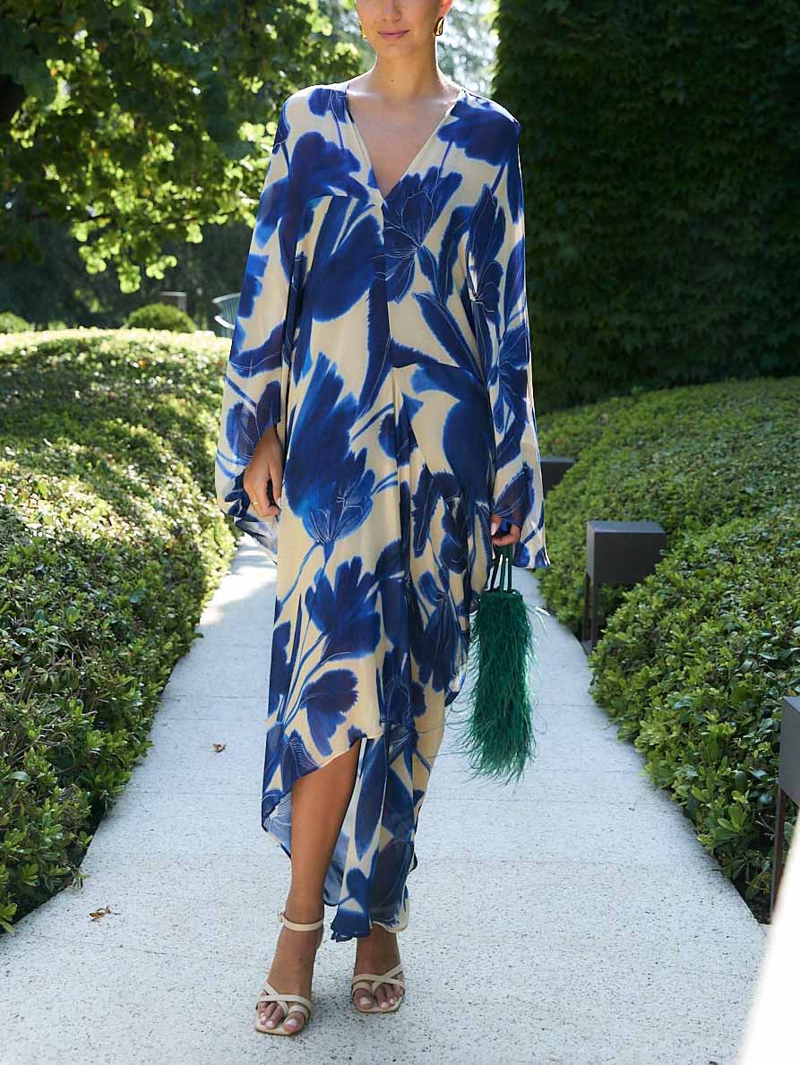 Elegantes, übergroßes Chiffon-Maxikleid mit Blumendruck und Fledermausärmeln