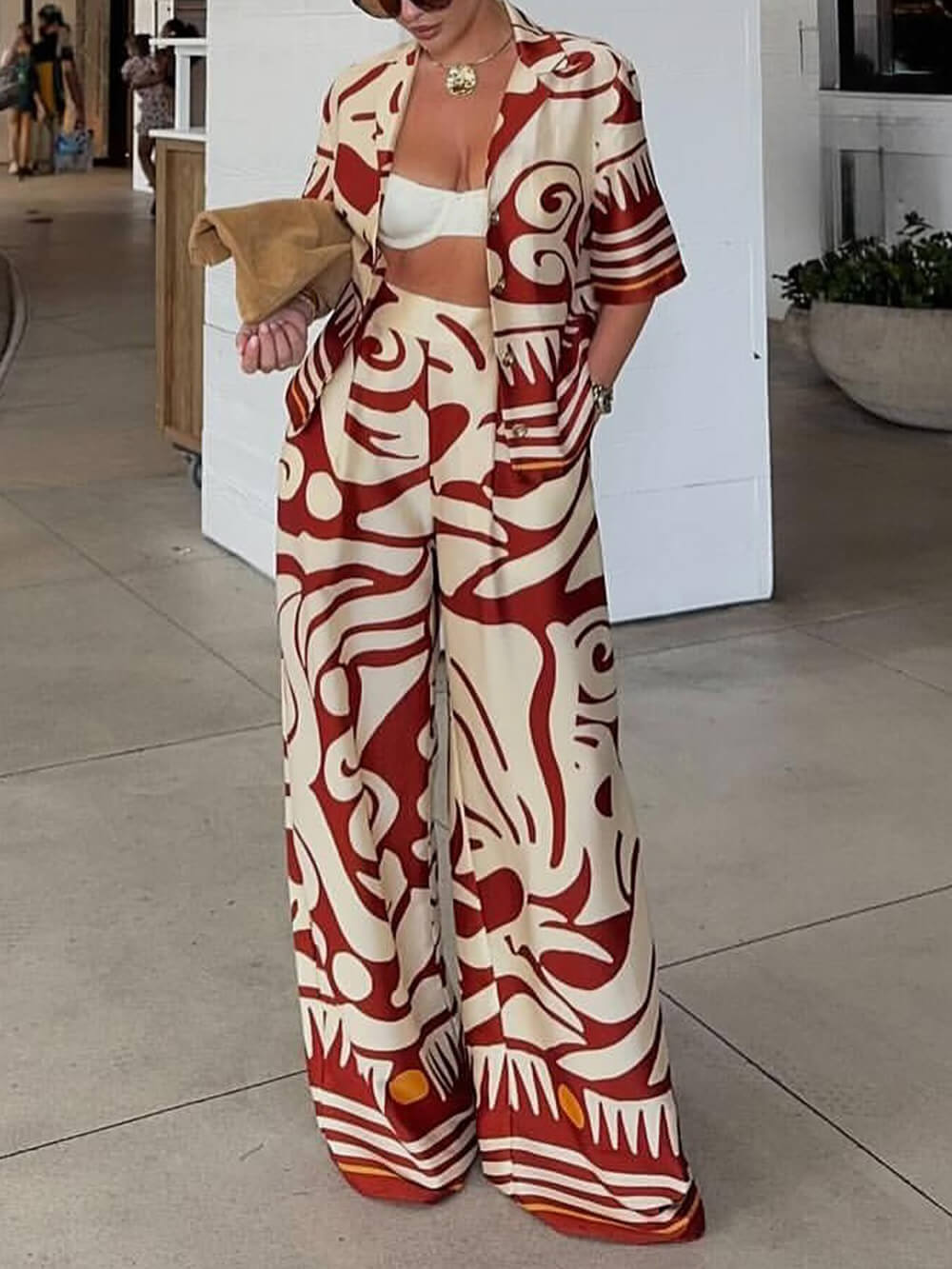 Einzigartige bedruckte Satinhose mit hoher Taille und weitem Bein