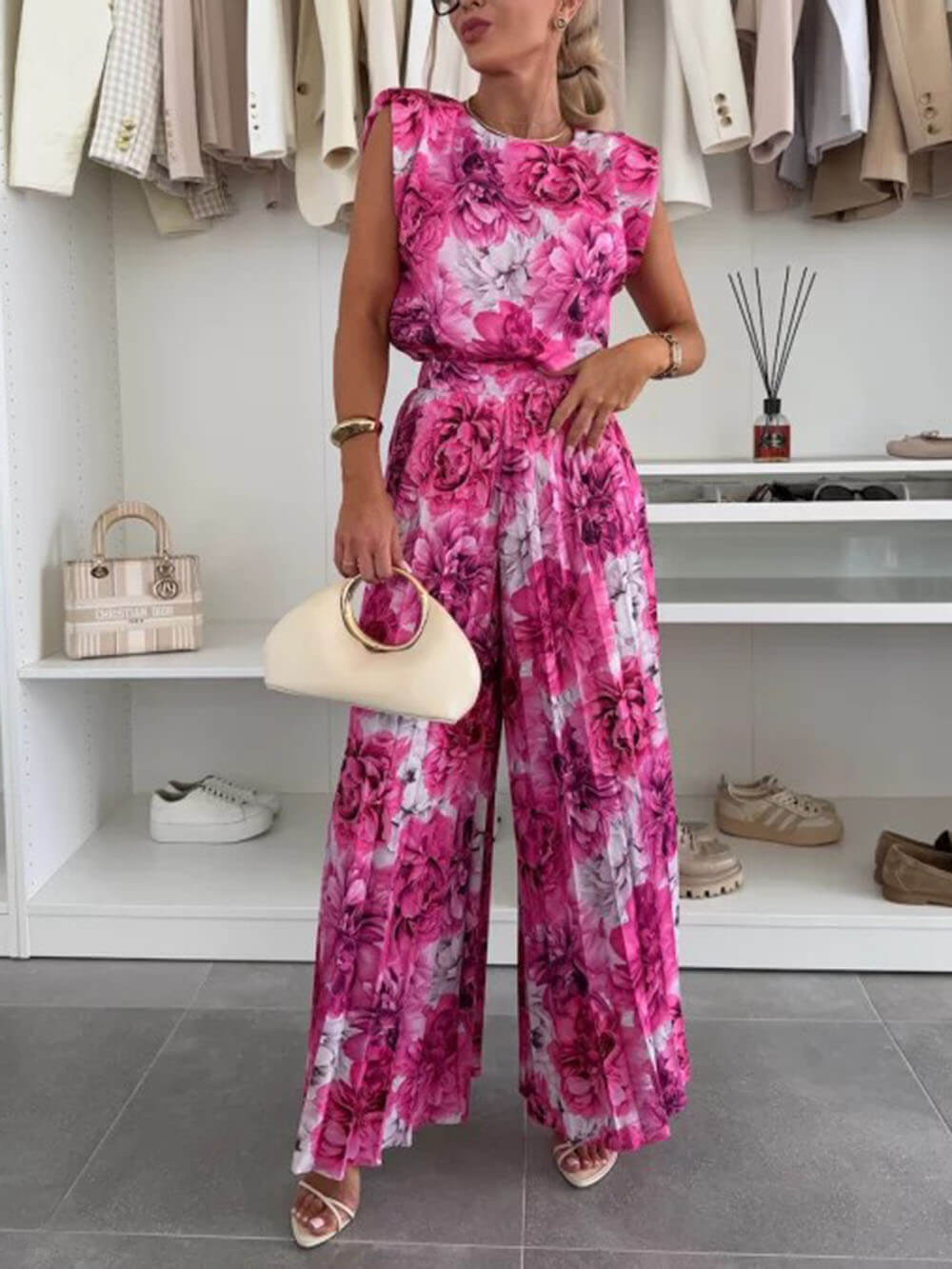 Fashionable Elastic Waist Pleated Wide-Leg Pants