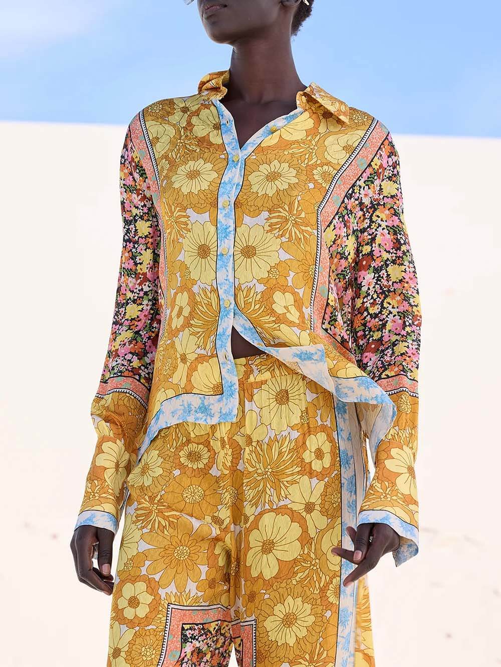 Chemise ample à coupe droite et imprimé floral en satin unique