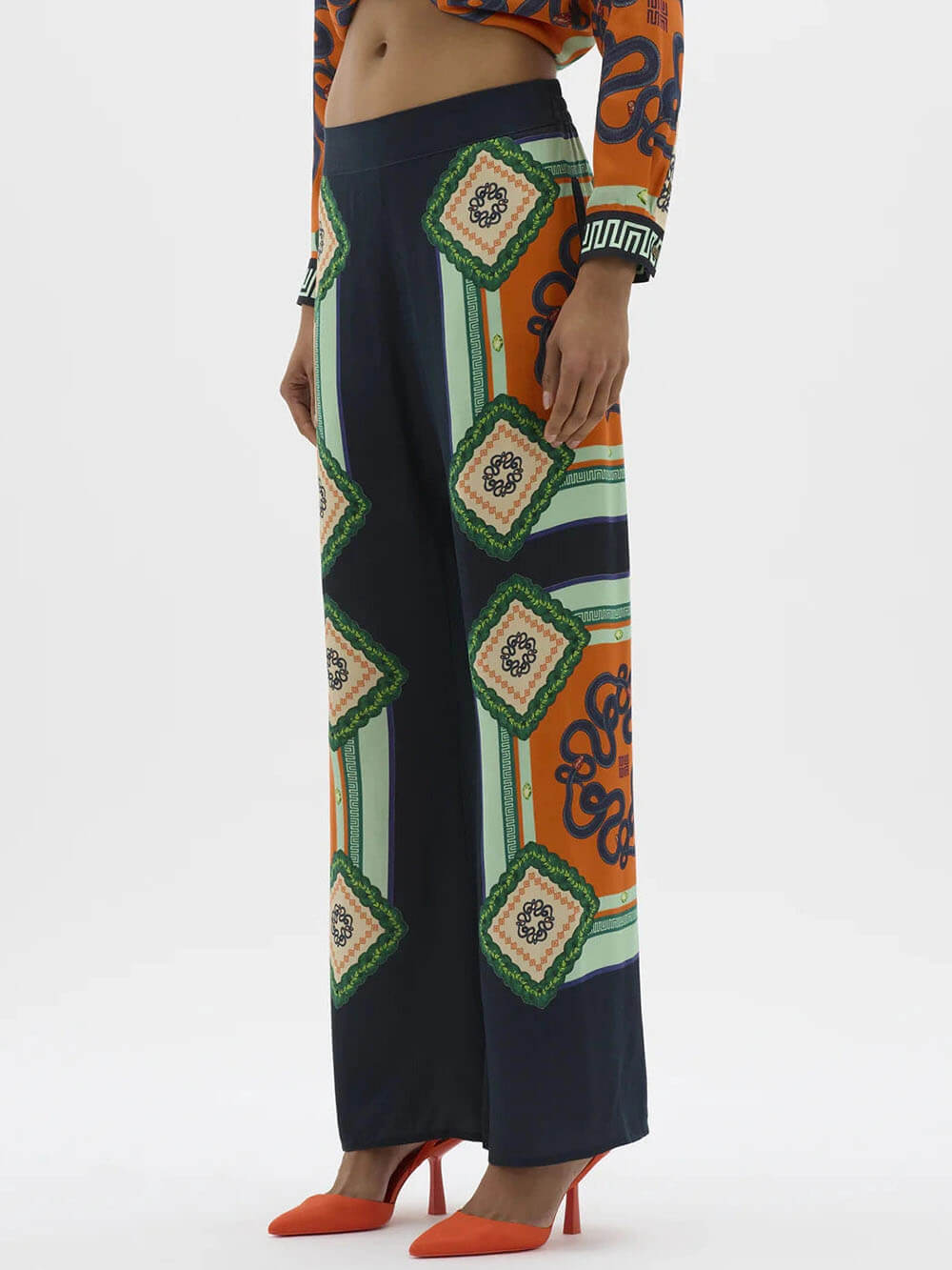 Einzigartige Oversize-Bluse mit Knopfleiste und Grafikdruck in Korallenrot