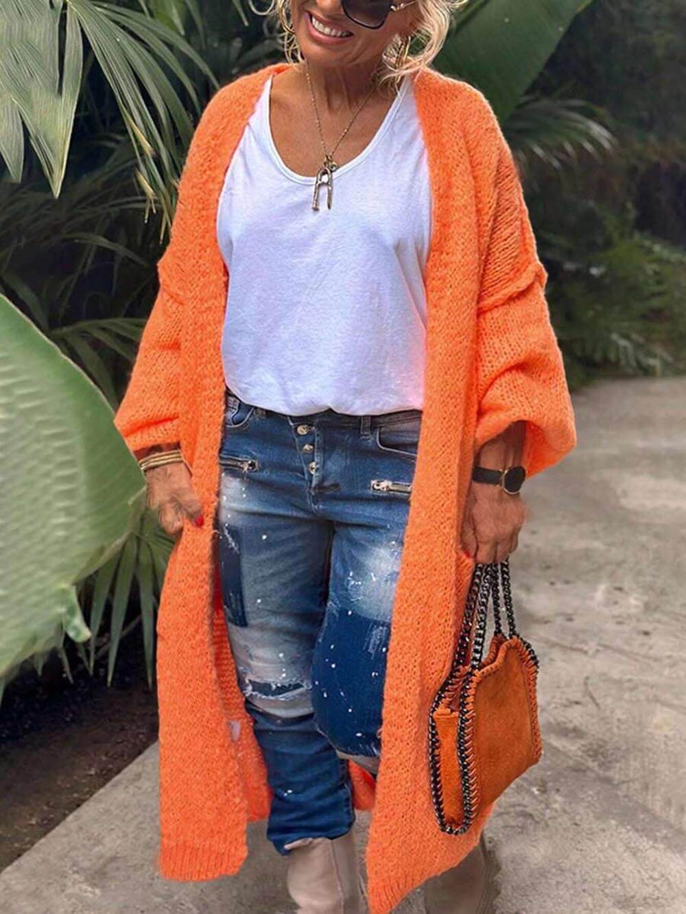 Lässiger Strickcardigan mit großer Tasche und Herzmuster