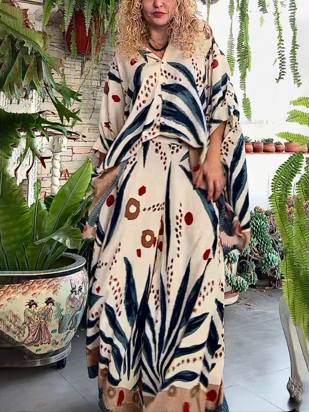 Chemise boutonnée ample et surdimensionnée à manches tombantes et imprimé unique