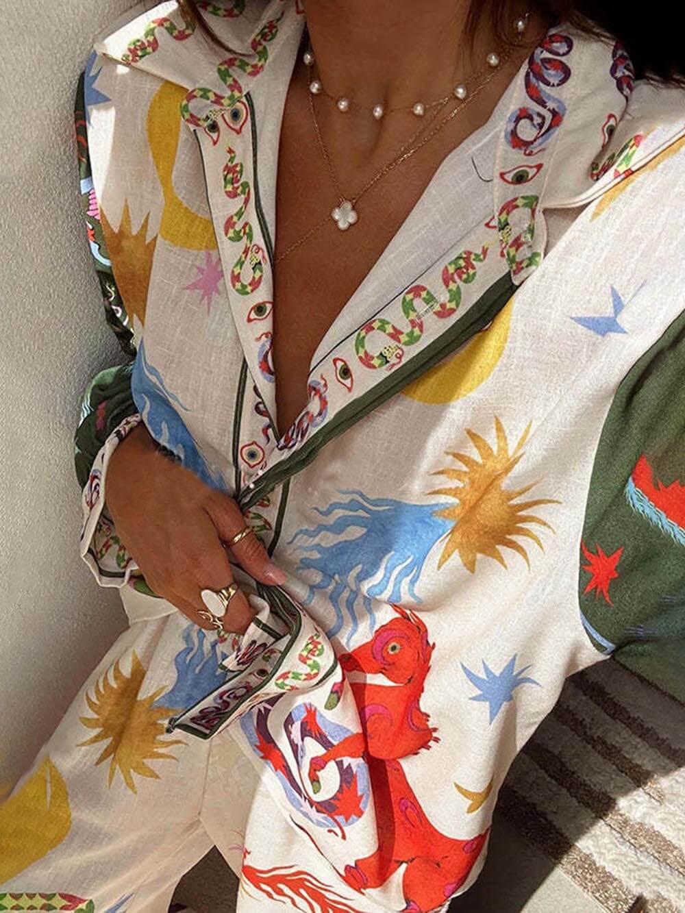 Ensemble chemise à manches longues et pantalon à taille élastique à imprimé unique Beauty
