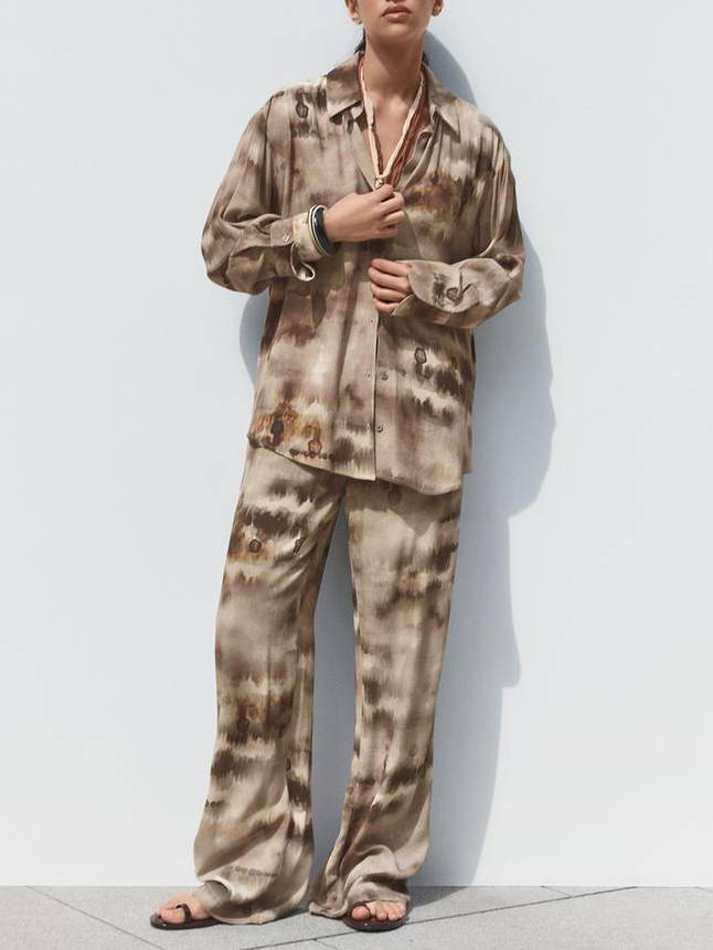 Ensemble chemise à imprimé unique et pantalon large
