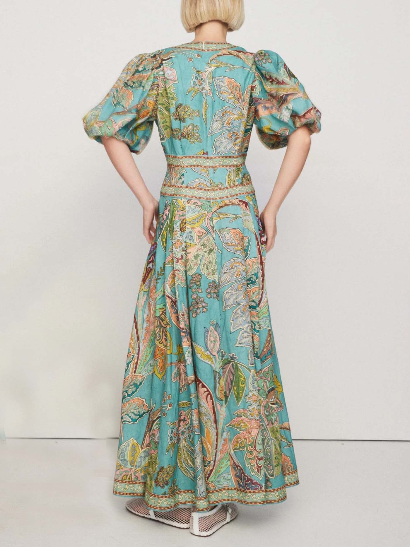Robe mi-longue unique en satin à imprimé floral vintage et manches bouffantes