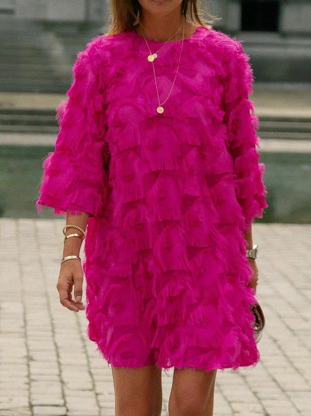 Elegantes Minikleid mit Fransen und mittellangen Ärmeln
