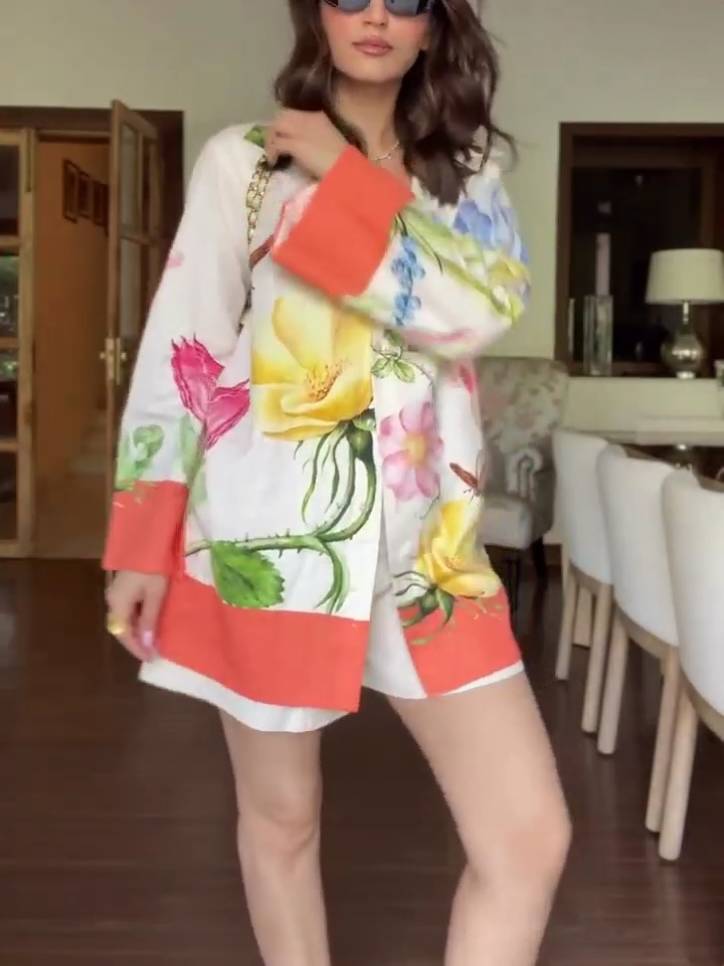 Ensemble chemise et short à imprimé unique