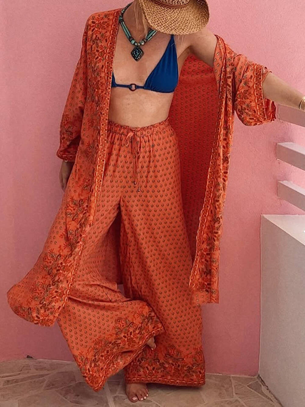 Einzigartige Satinhose mit Blumendruck und elastischer Taille, lockerer Kordelzug und weitem Bein