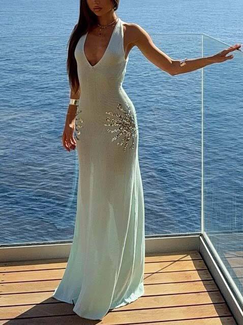 Robe longue en maille à paillettes et col en V dos nu