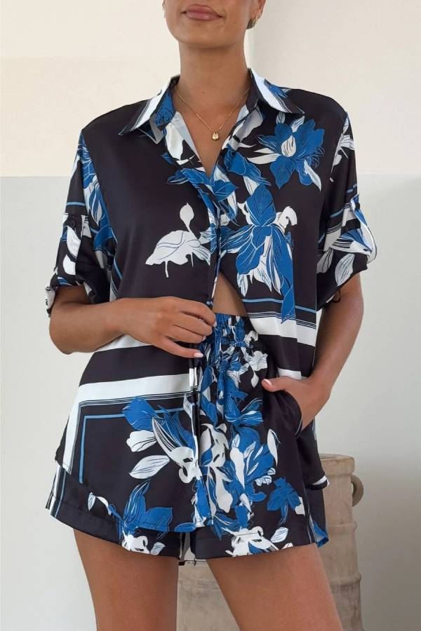 Lässiges All-Match-Set aus Hemd, Strickjacke und Shorts
