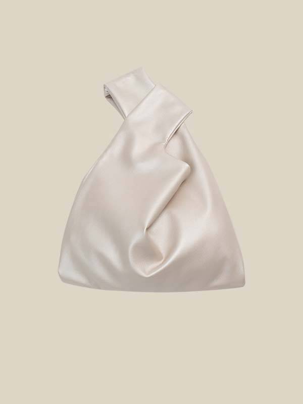Sac à main carré souple minimaliste