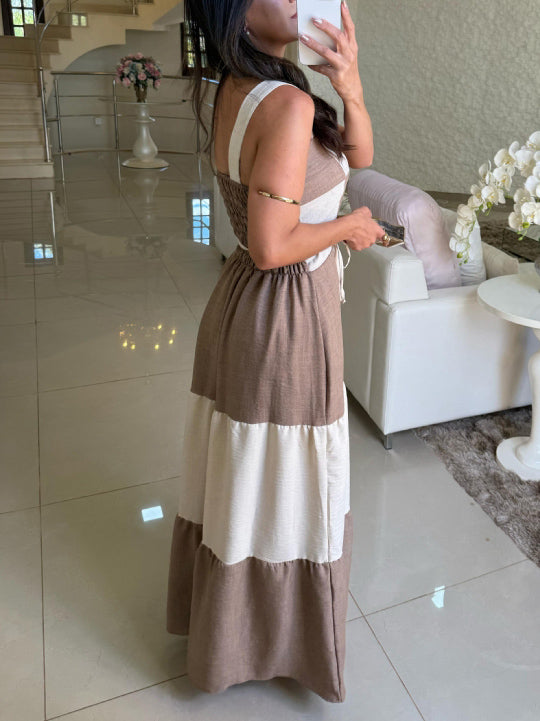 Robe longue décontractée à empiècements contrastés et col carré