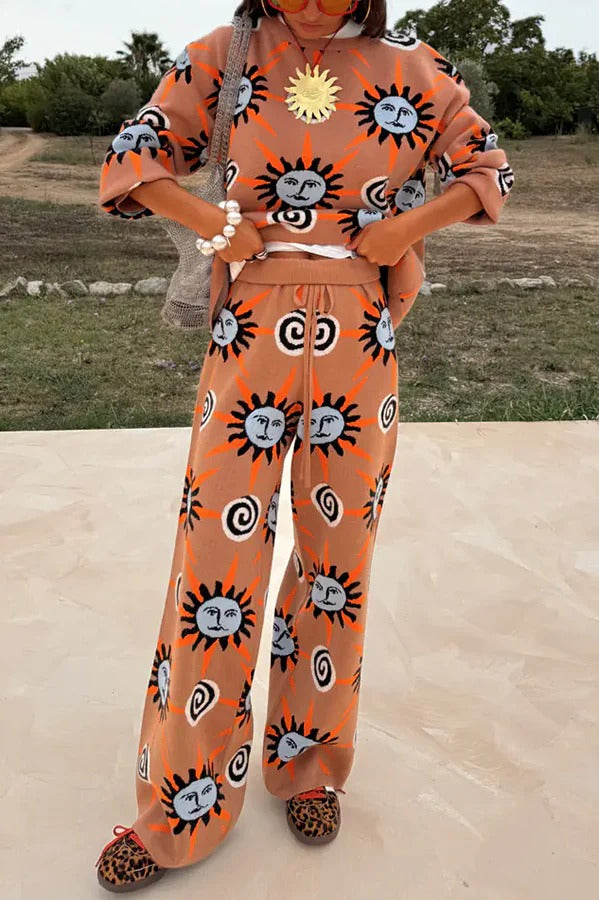 Mediterraner Kunststrickpullover mit einzigartigem Sonnenwirbel-Print, langärmelig, entspannt