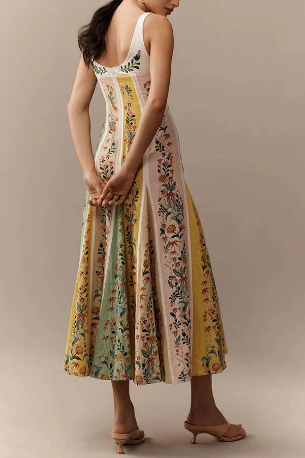 Delicate Forest Unique Print Sweetheart Neck Maxi Dress