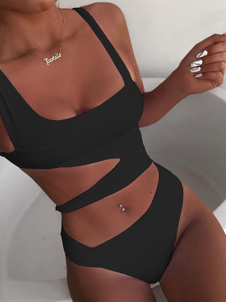 Solid Cut Out One-piece Swimsuit Black