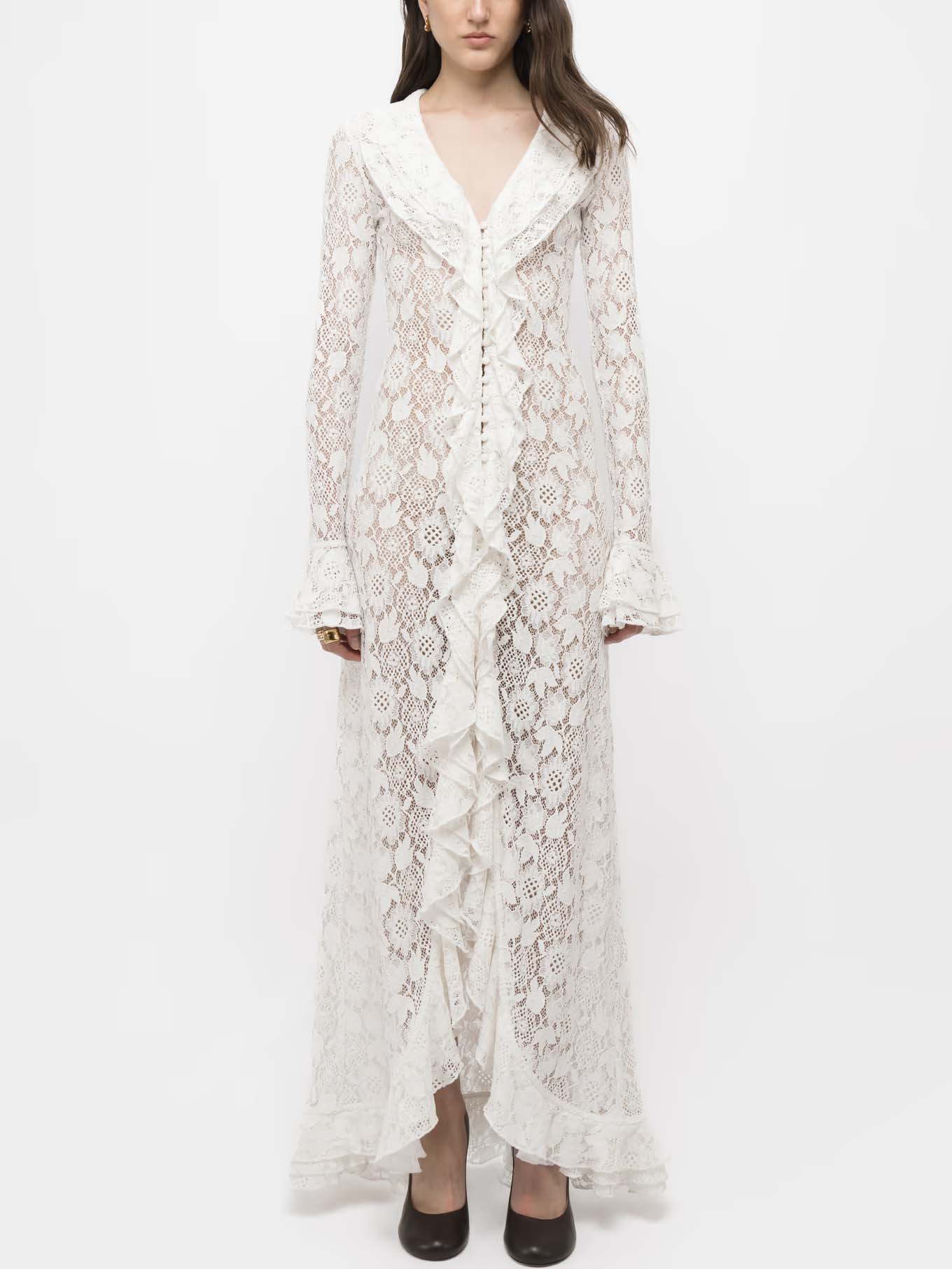 Robe longue fendue sur le devant en dentelle à volants