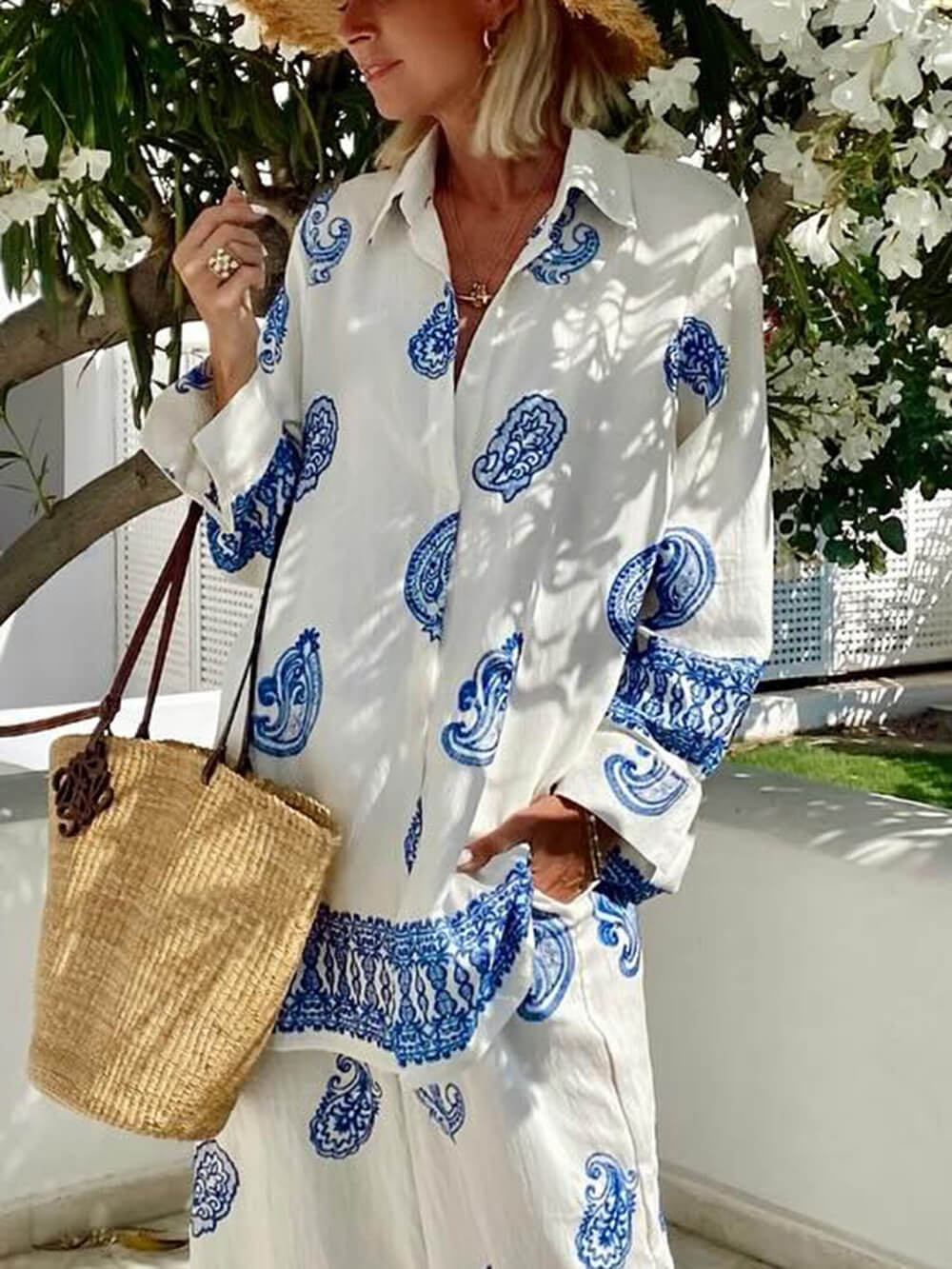 Chemise boutonnée surdimensionnée à imprimé ethnique unique