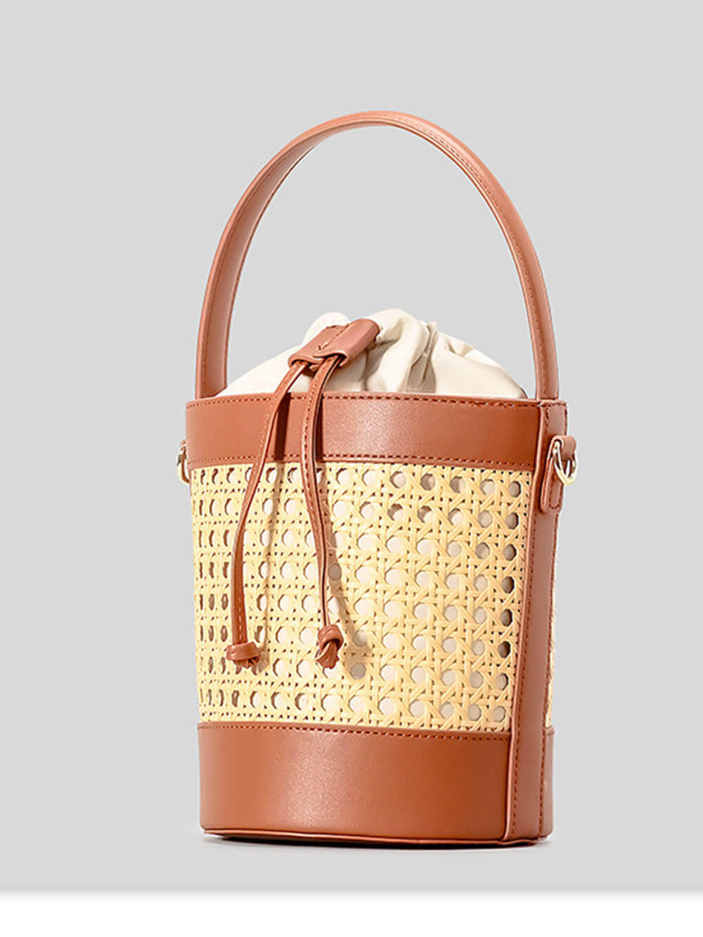 Sac seau à cordon en rotin tissé à la main creux pour les vacances à la plage