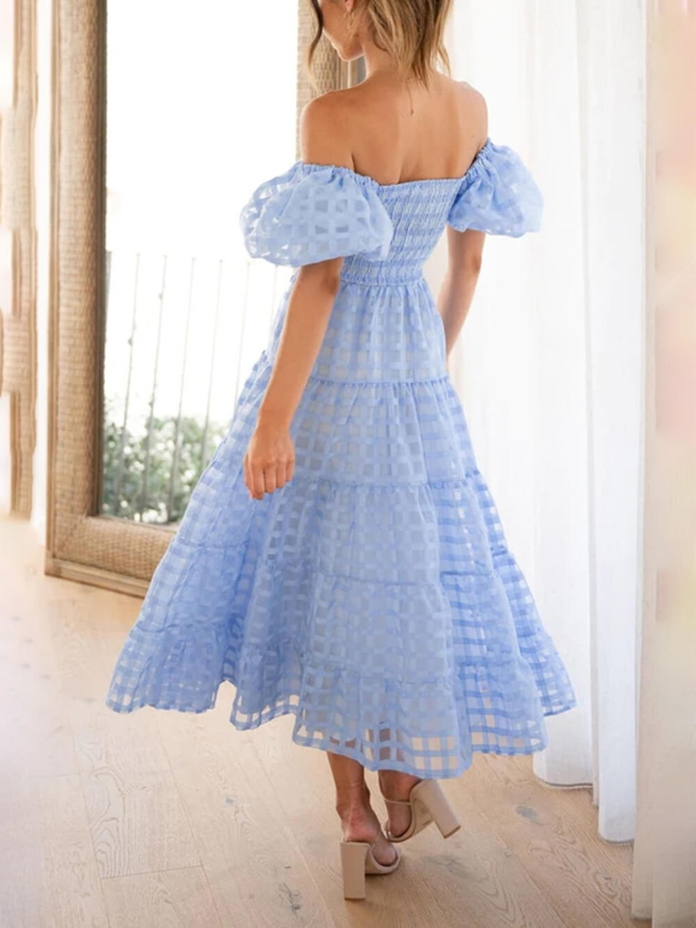 Robe mi-longue trapèze à une épaule en mousseline de soie à manches bouffantes
