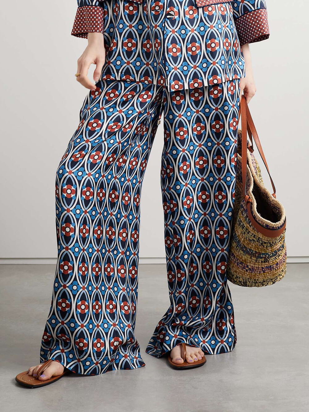 Unique – Hose aus Satin-Twill mit Venedig-Print und weitem Bein, elastischer Taille