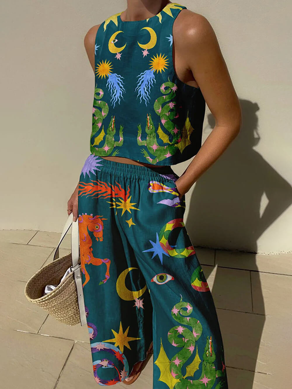 Set aus Tanktop mit einzigartigem Print und Hose mit elastischer Taille und Taschen