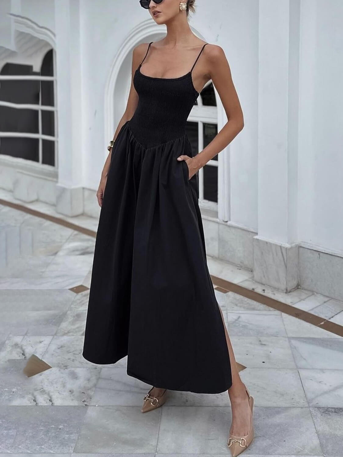 Robe mi-longue fendue à bretelles spaghetti tendance de couleur unie