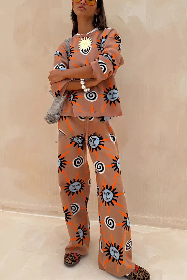 Mediterraner Kunststrickpullover mit einzigartigem Sonnenwirbel-Print, langärmelig, entspannt
