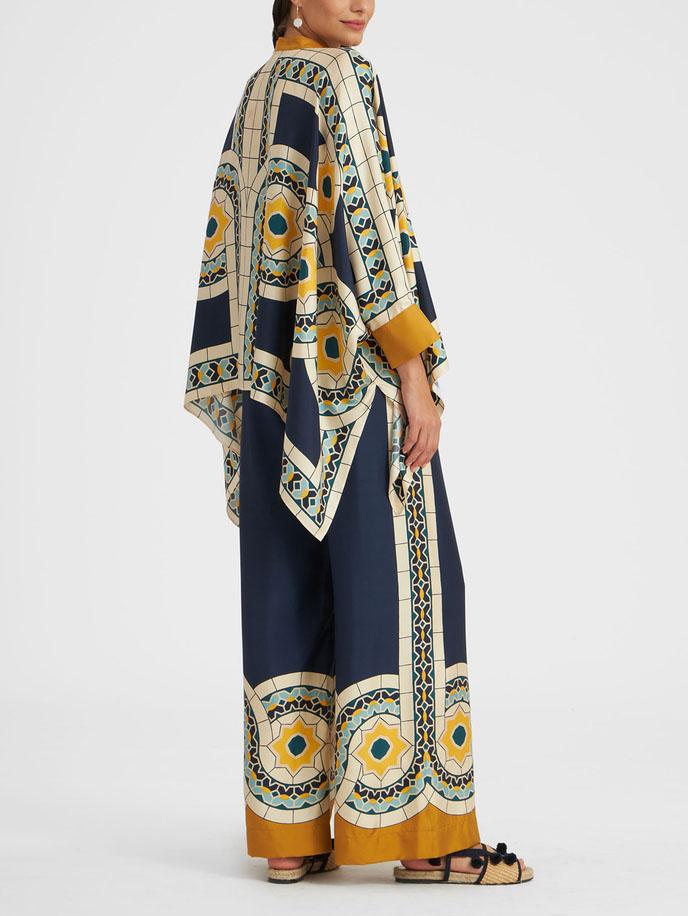 Einzigartiges, unregelmäßiges Oberteil mit Retro-Blumendruck und Stehkragen