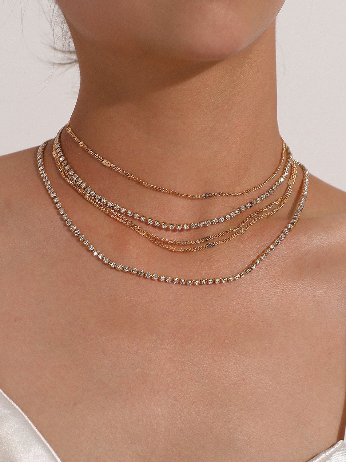 Modische mehrlagige Diamantkette