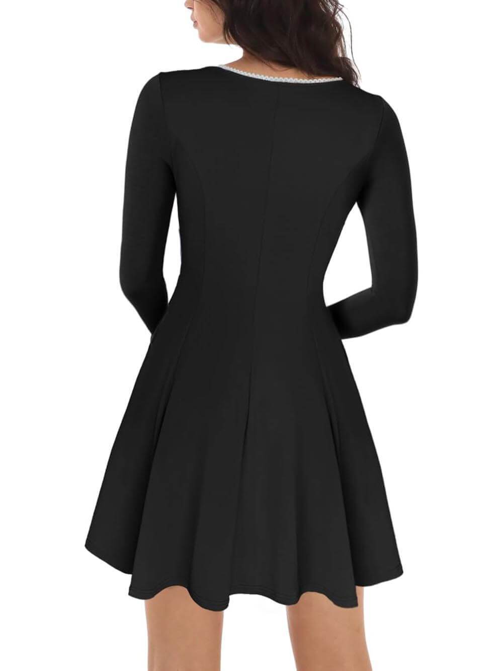Klassisches und elegantes A-Linien-Minikleid mit quadratischem Ausschnitt und Rüschen