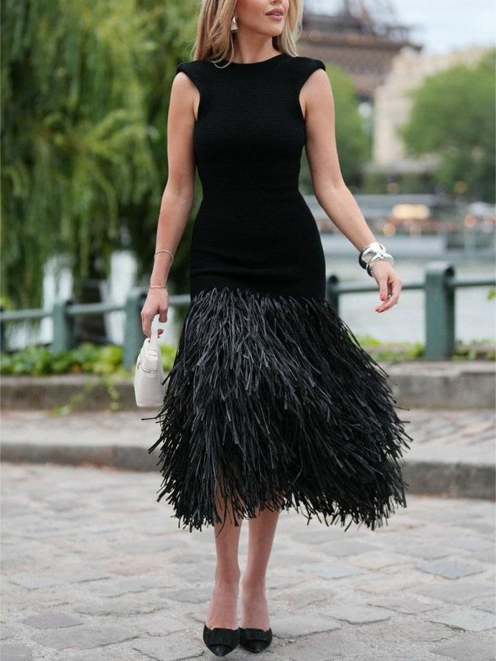 Robe midi élégante à franges en raphia