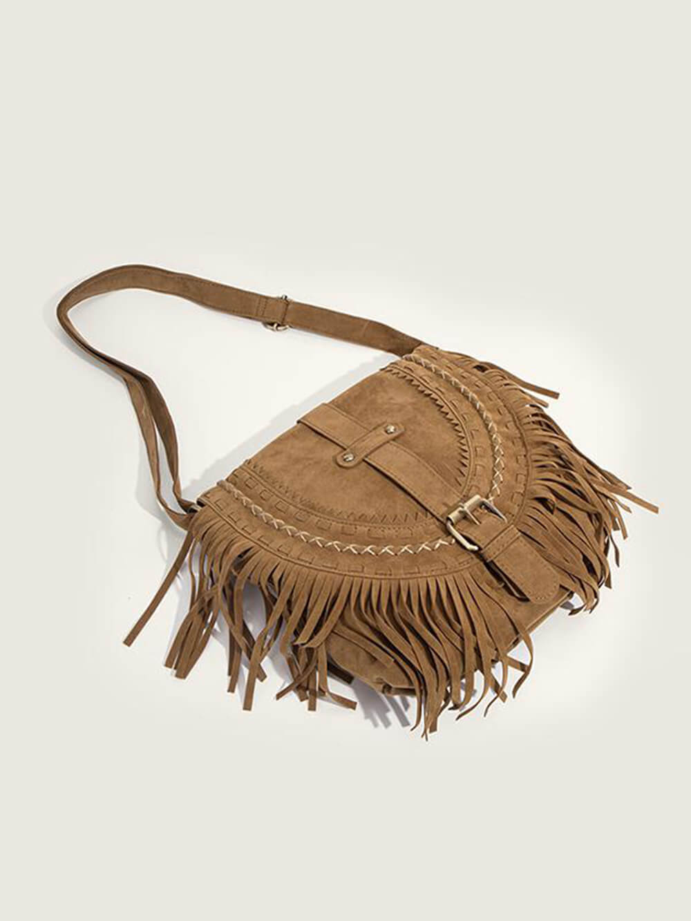 Sac décoré avec boucle à franges en faux daim